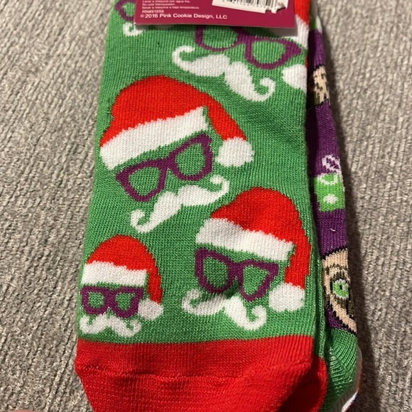 Pink Cookie Holiday socks 3-pack NEW shoe size 4-10 - Picture 3 of 3